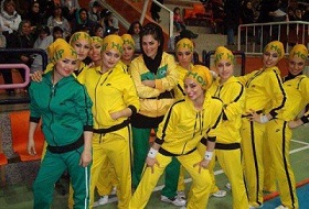 مسابقه رقص دختران ایرانی در تهران + عکس