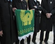 نصب پرچم متبرکه بارگاه ملکوتی علی ابن موسی الرضا(ع) در زهک