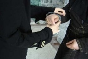 سرقت‌های زن مهربان از کودکان برای رسیدن به زندگی تجملاتی/ دوربین مداربسته مسجد زن سارق را لو داد
