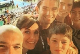 زیدان، همسر و فرزندانش در فینال برلین (تصویر)