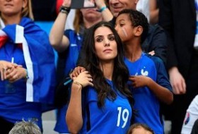 بازیکنان فرانسه و همسرانشان در یورو 2016 + تصاویر