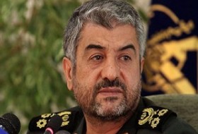 نیروی دریایی سپاه اجازه تعرض هیچ کشوری به خاک ایران را نمی‌دهد