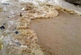 مسدود شدن 2 مسیر در سیستان و بلوچستان بر اثر سیلاب