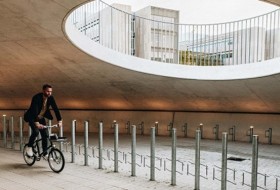 دوچرخه سبک برقی گشت و گذار در شهرها را ساده می کند