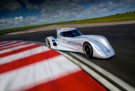نيسان ZEOD RC پر سرعت ترين خودرو برقي جهان در راه مسابقات le mans فرانسه